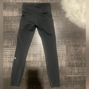 Lululemon Fast and Free leggings 7/8 Melanite size 4